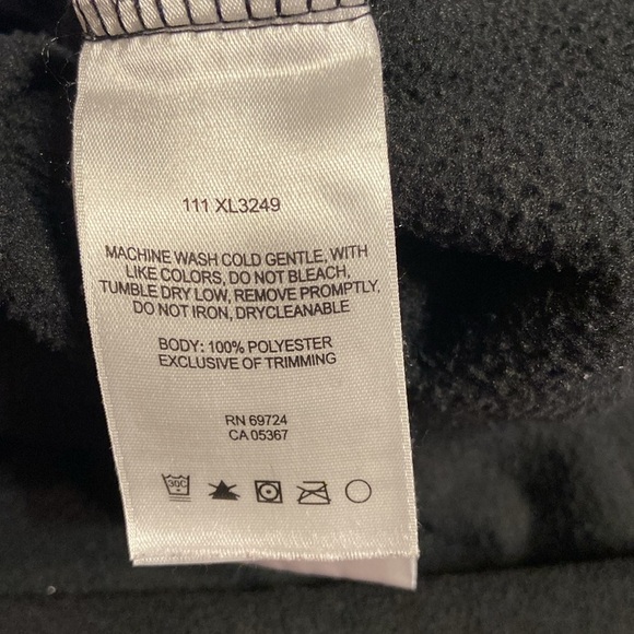 Columbia fleece zip up jacket black size Extra Large
BIN #4 - Picture 6 of 7